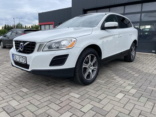 Volvo XC-60 2,0D